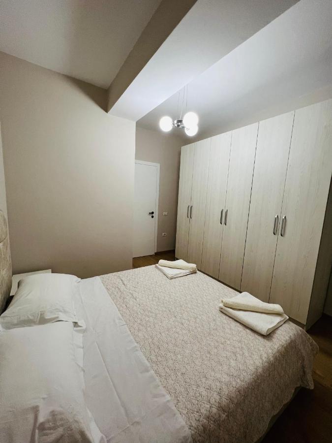 Lovely Apartment, Free Parking Tiranë Eksteriør bilde
