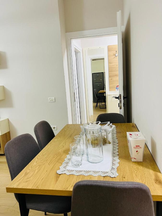 Lovely Apartment, Free Parking Tiranë Eksteriør bilde